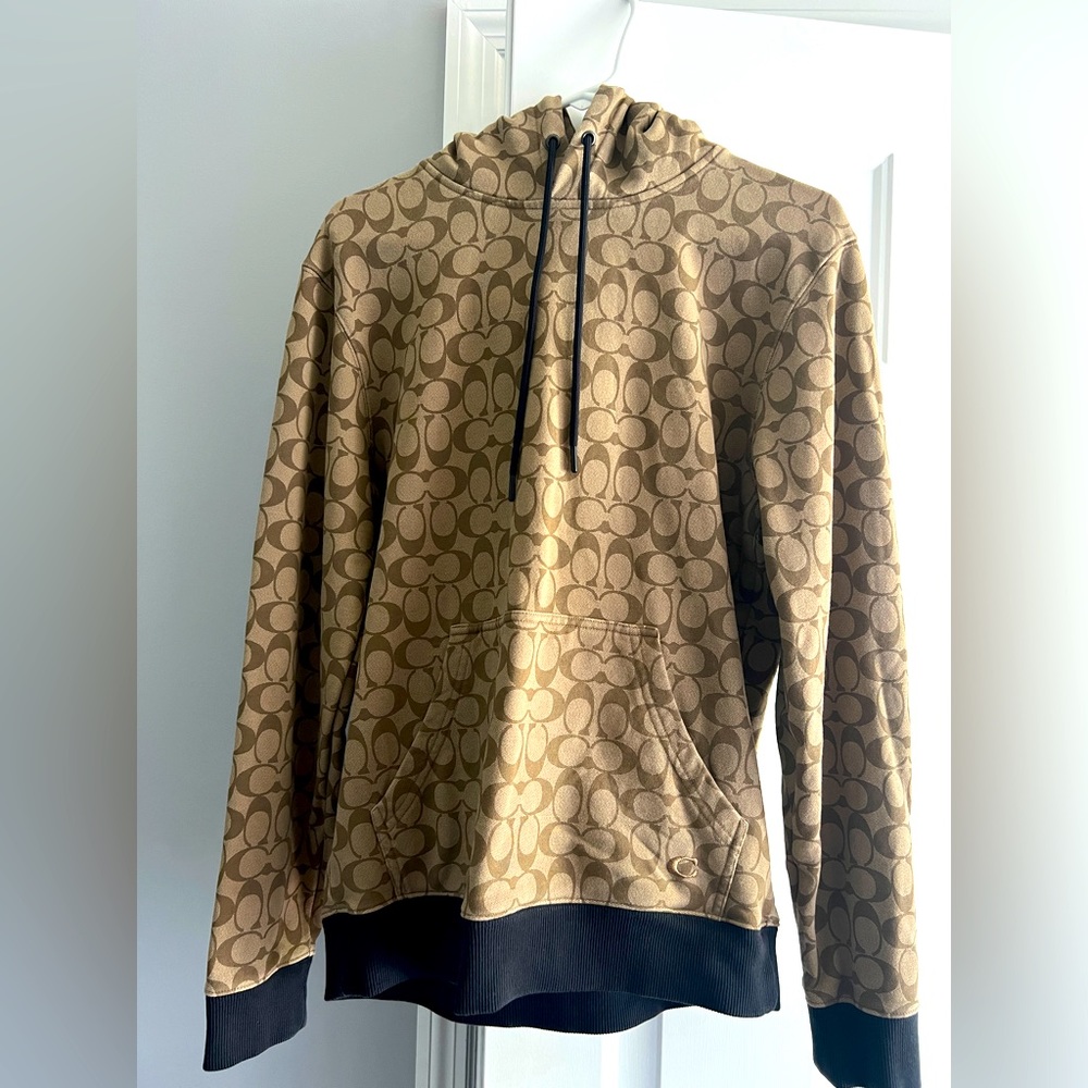 Coach pullover